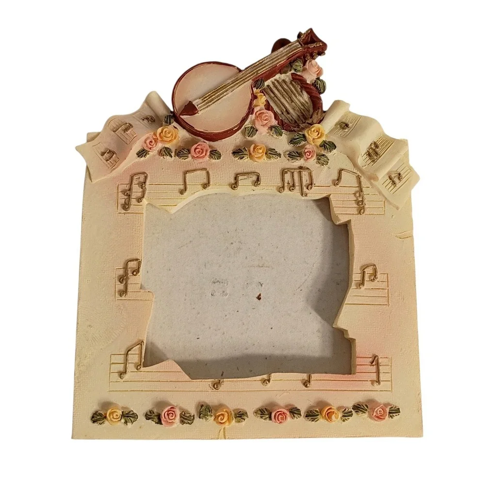 VTG 3D‎ Rustic Banjo & Roses Picture Frame Resin Music Notes Shabby Chic Pastel